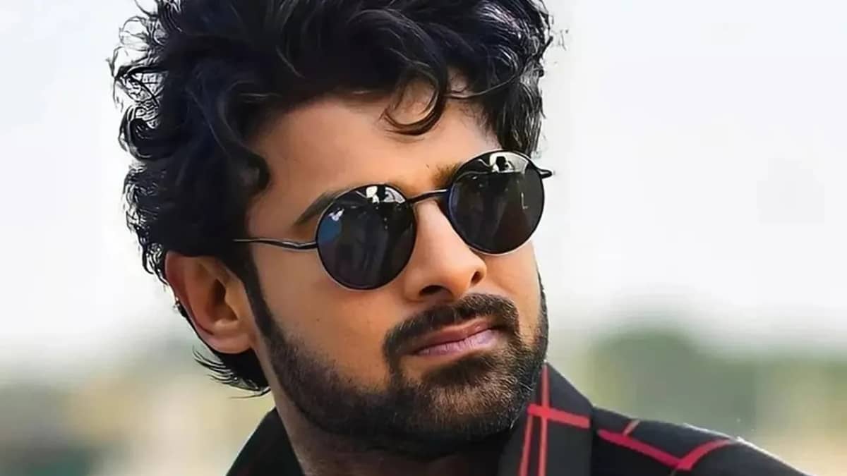 రాజుల వారసుడు.. వందల కోట్ల ఆస్తులు.. ప్రభాస్ లైఫ్ స్టైల్ చూస్తే దిమ్మతిరిగిపోద్ది..!