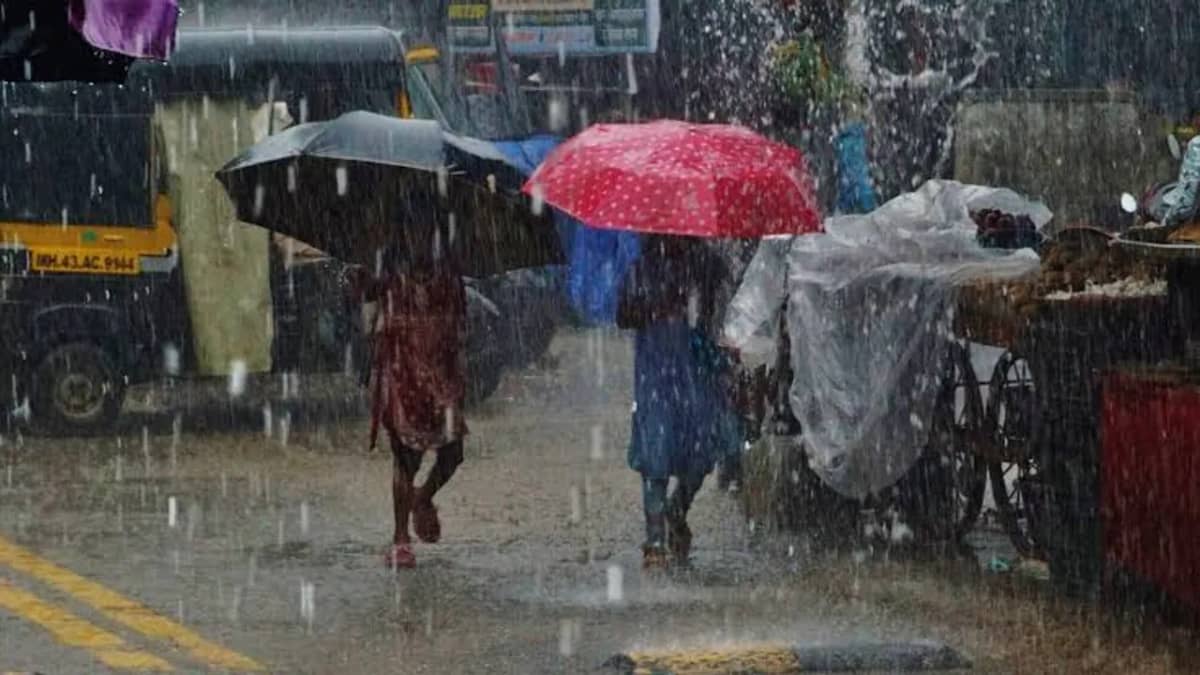 హైదరాబాద్‌తో పాటు 11 జిల్లాల్లో భారీ వర్షాలు.. వాతావరణ శాఖ అలర్ట్