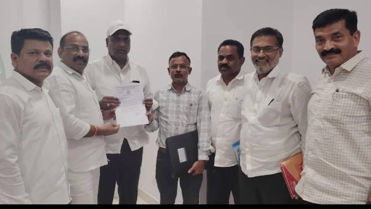 గురుకుల ఉద్యోగుల 1,400 ప్రమోషన్లకు కదలిక.. ఫైల్‌పై మంత్రి అడ్లూరి సంతకం