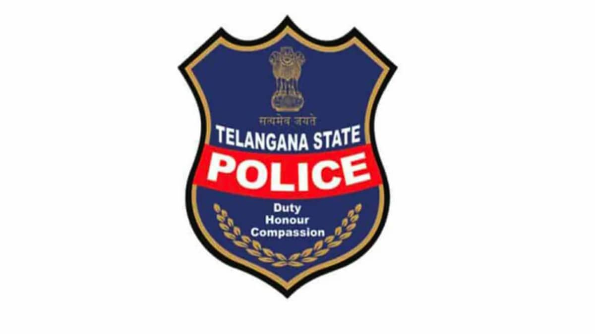 తెలంగాణ పోలీస్ ఉద్యోగాలకు భారీ గుడ్‌న్యూస్.. వయోపరిమితి మరో రెండేళ్లు పెంపు