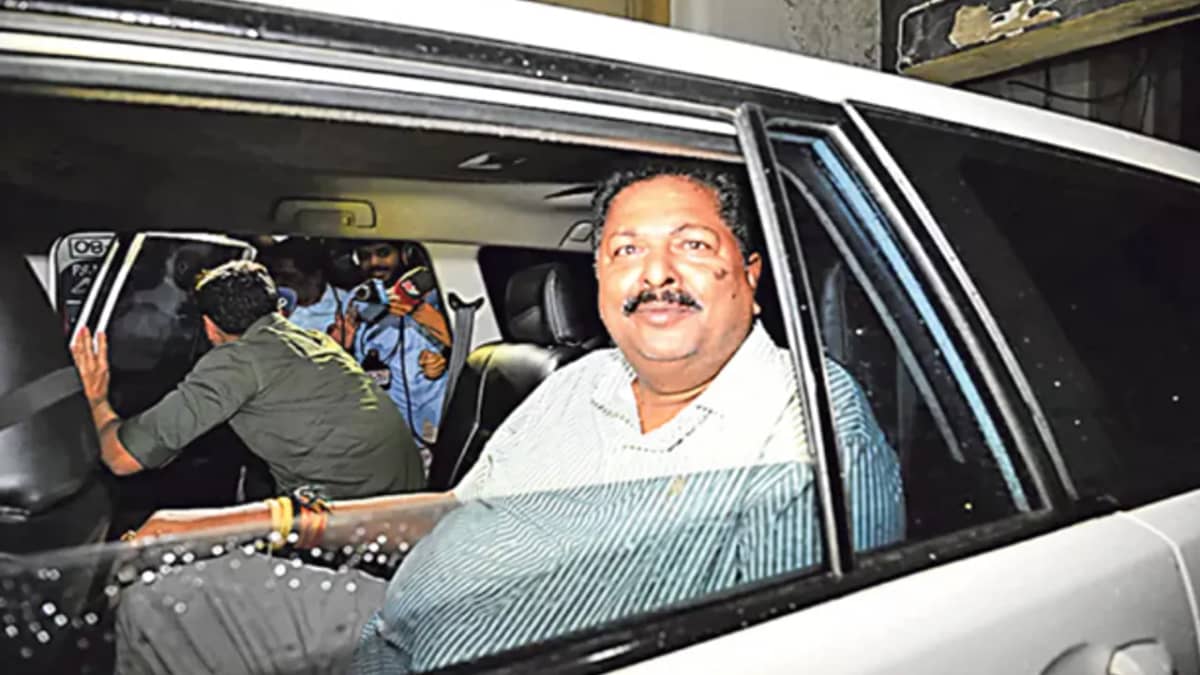 మాజీ మంత్రి కారుమూరికి 14 రోజుల రిమాండ్.. చంచల్‌గూడ జైలుకు తరలింపు