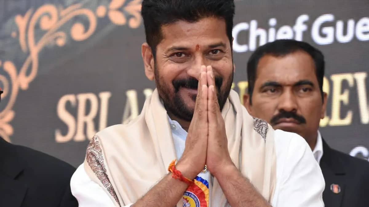 అక్కాచెల్లెళ్లకు రాఖీ పండుగ శుభాకాంక్షలు.. మహిళలను కోటీశ్వరులను చేయడమే లక్ష్యం: సీఎం రేవంత్ రెడ్డి
