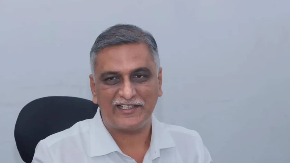 ‘మమ్మల్ని ఎందుకు బలి చేస్తున్నారు?’.. విద్యార్థుల గోడుపై హరీశ్ రావు ఆగ్రహం