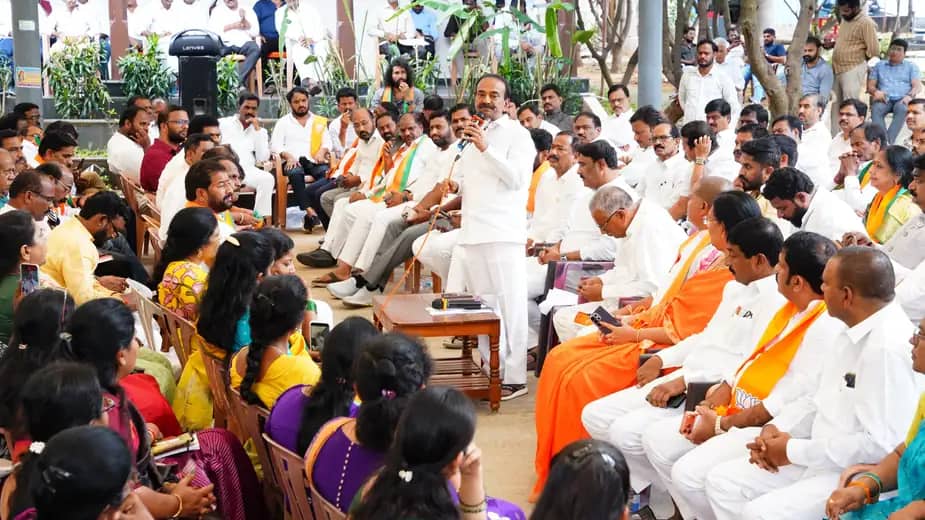 ‘భూభారతి’ కాదు.. ‘భూహారతి’.. రేవంత్ సర్కార్‌పై ఈటల సంచలన వ్యాఖ్యలు