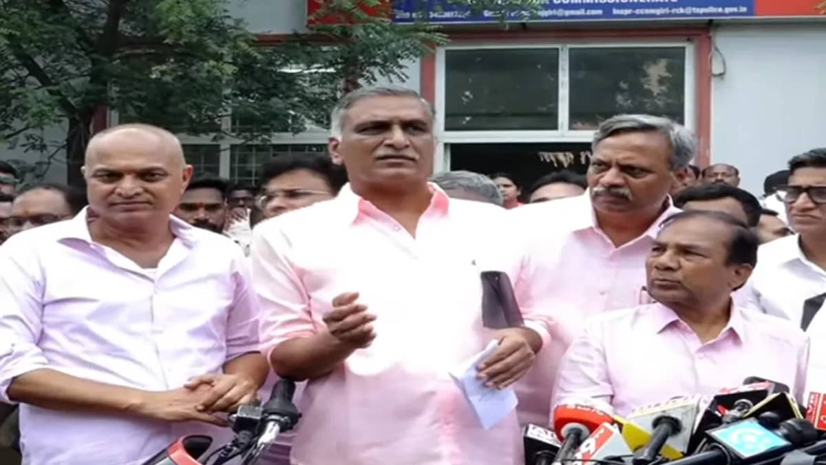 తెలంగాణలో లా అండ్ ఆర్డర్ గాడి తప్పింది.. రాష్ట్రపతి పాలన విధించాలి: హరీశ్ రావు