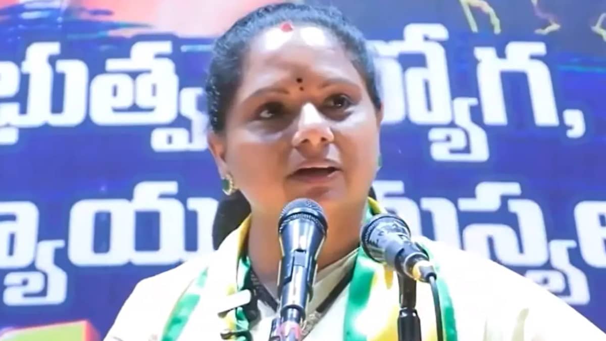 ఎన్నికల అఫిడవిట్ కంటే గజం భూమి ఎక్కువున్నా ప్రభుత్వానికి ఇస్తా.. కవిత సంచలన ప్రకటన