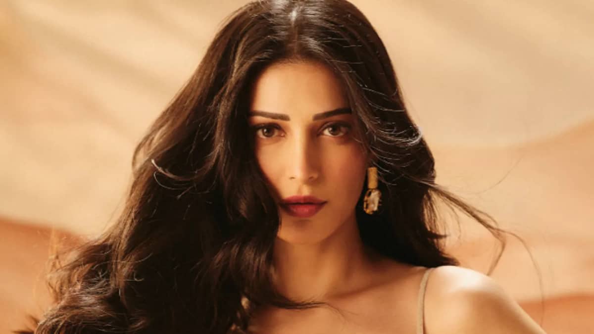 తల్లి అవ్వాలంటే పెళ్లే చేసుకోవాలా?.. స్టార్ హీరోయిన్ సంచలన వ్యాఖ్యలు.. వైరల్ అవుతున్న కామెంట్స్!
