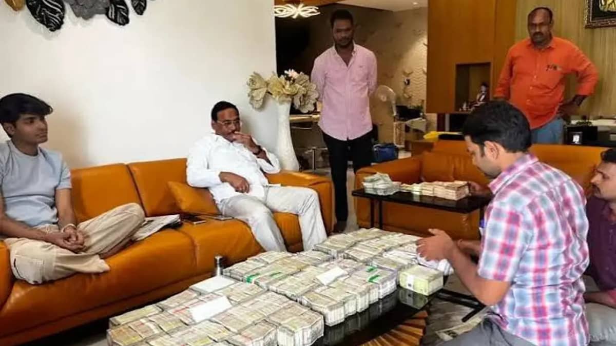 డీఎస్పీ భీమ్‌రెడ్డి బినామీలపై ఏసీబీ పంజా..బినామీల ఇళ్లలో భారీగా ఆధారాలు