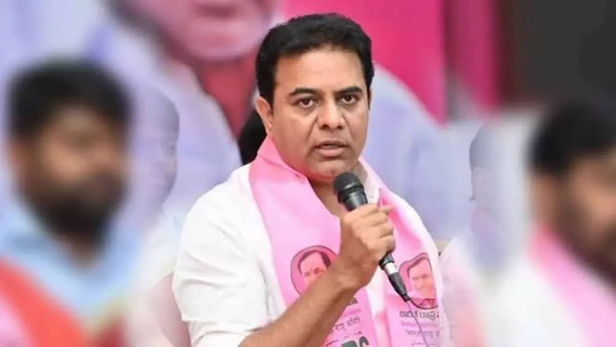 ‘ఫేక్ గాంధీ’.. కాంగ్రెస్‌పై కేటీఆర్‌ సంచలన వ్యాఖ్యలు