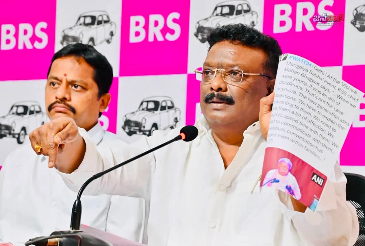 మోహన్ భాగవత్ మాటలైనా వినండి.. మోదీ భజన మానండి: బీజేపీపై దాసోజు ఫైర్