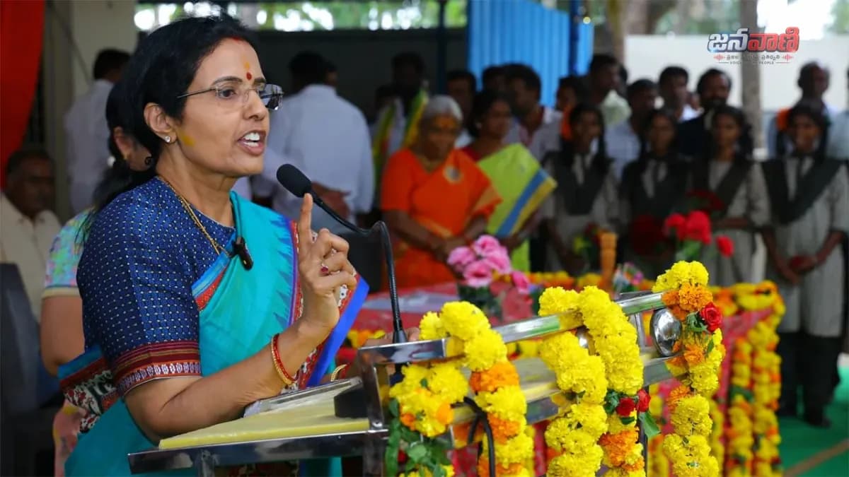 టీడీపీకి కార్యకర్తలే వెన్నెముక.. చంద్రబాబు ఇచ్చిన మాట తప్పరు: నారా భువనేశ్వరి