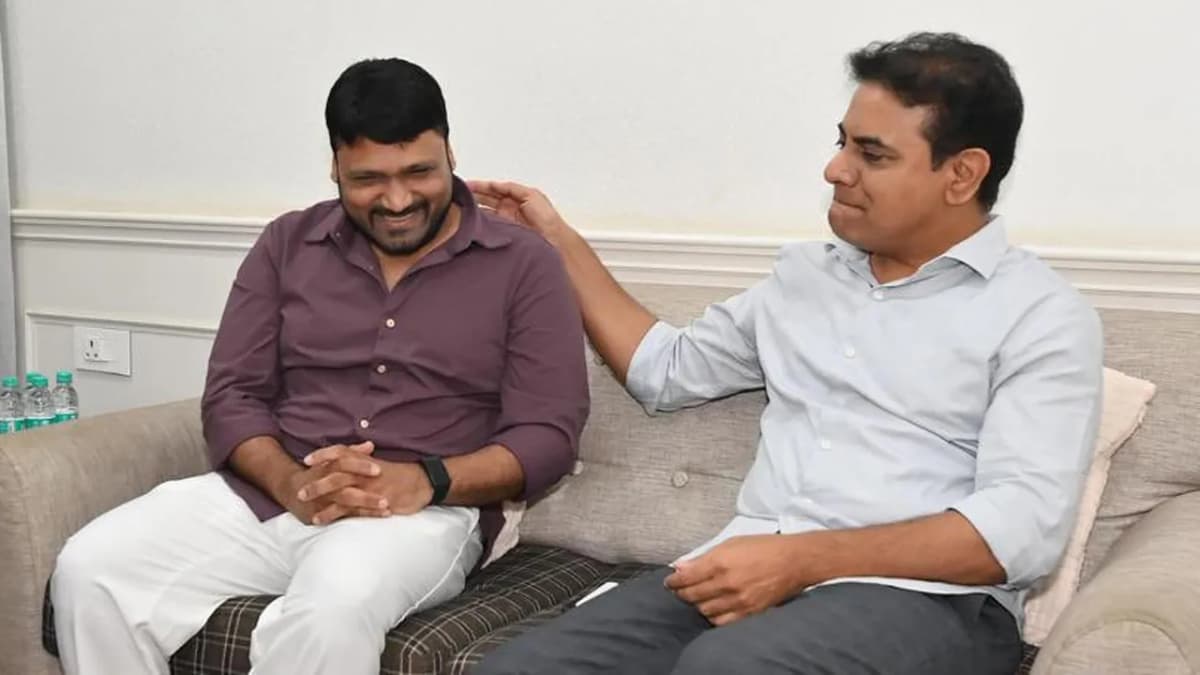 బోండీ బీచ్ ఘటనలో 20 మందికి కాపాడిన హైదరాబాద్ హీరో.. రహ్మత్ పాషాను సన్మానించిన కేటీఆర్