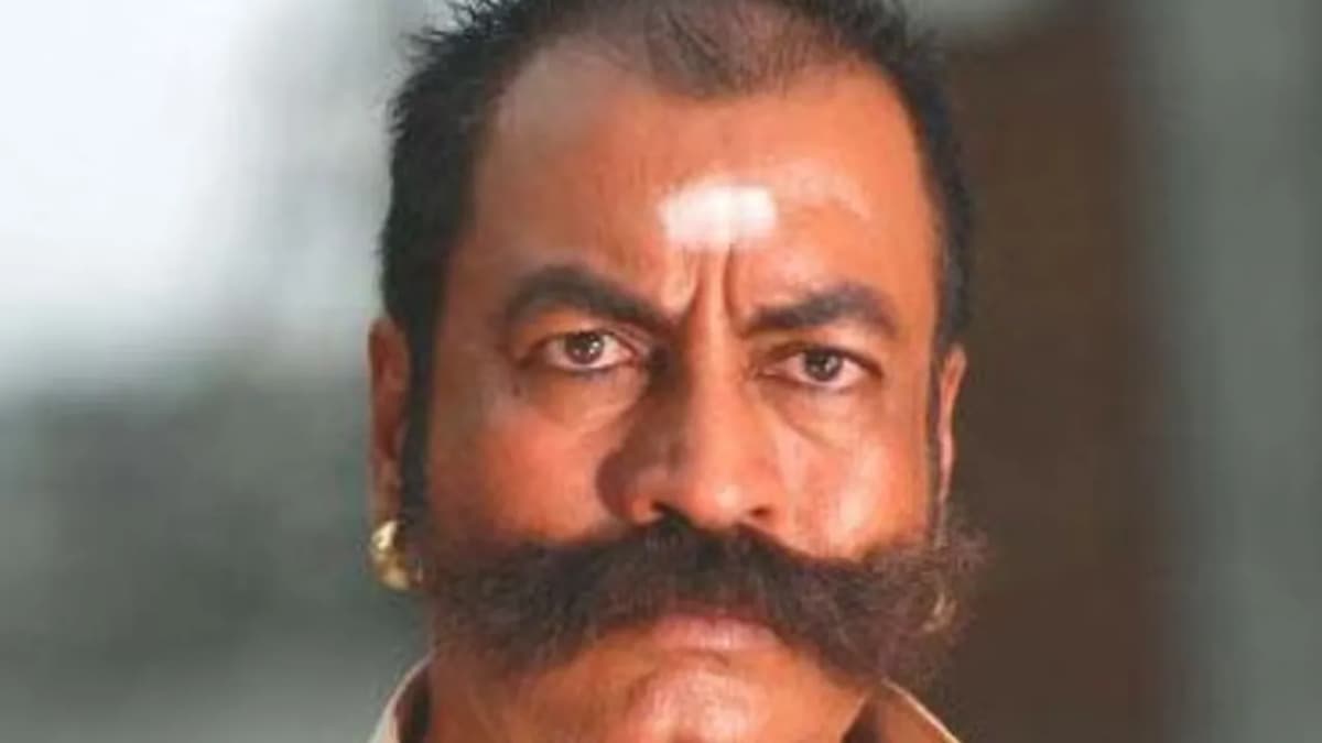 విలన్‌గా ప్రదీప్ రావత్ ఎన్ని కోట్లు సంపాదించాడో తెలుసా?