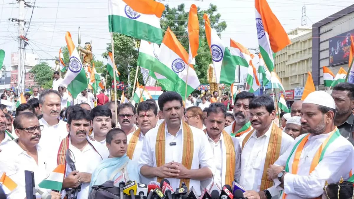 ప్రతి ఇంటా జాతీయ జెండా ఎగరాలి: పెమ్మసాని
