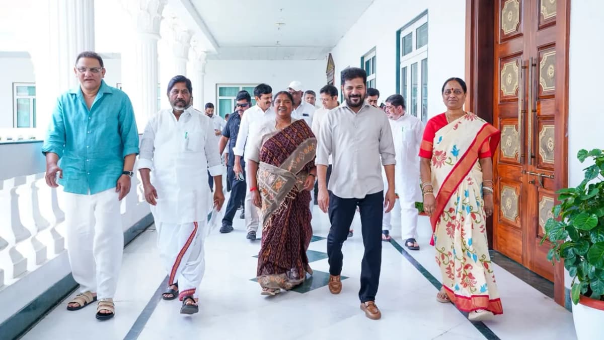 ములుగు నుంచి తొలి అడుగు.. తెలంగాణ గ్రామీణ రహదారులకు కొత్త అధ్యాయం