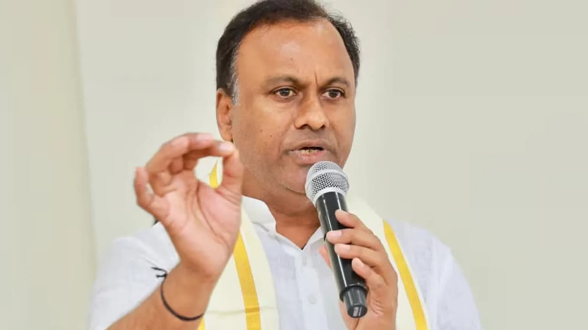 టైమ్ వస్తే సీఎం అవుతా.. బ్రహ్మదేవుడు కూడా ఆపలేడు: కోమటిరెడ్డి రాజగోపాల్‌రెడ్డి సంచలన వ్యాఖ్యలు