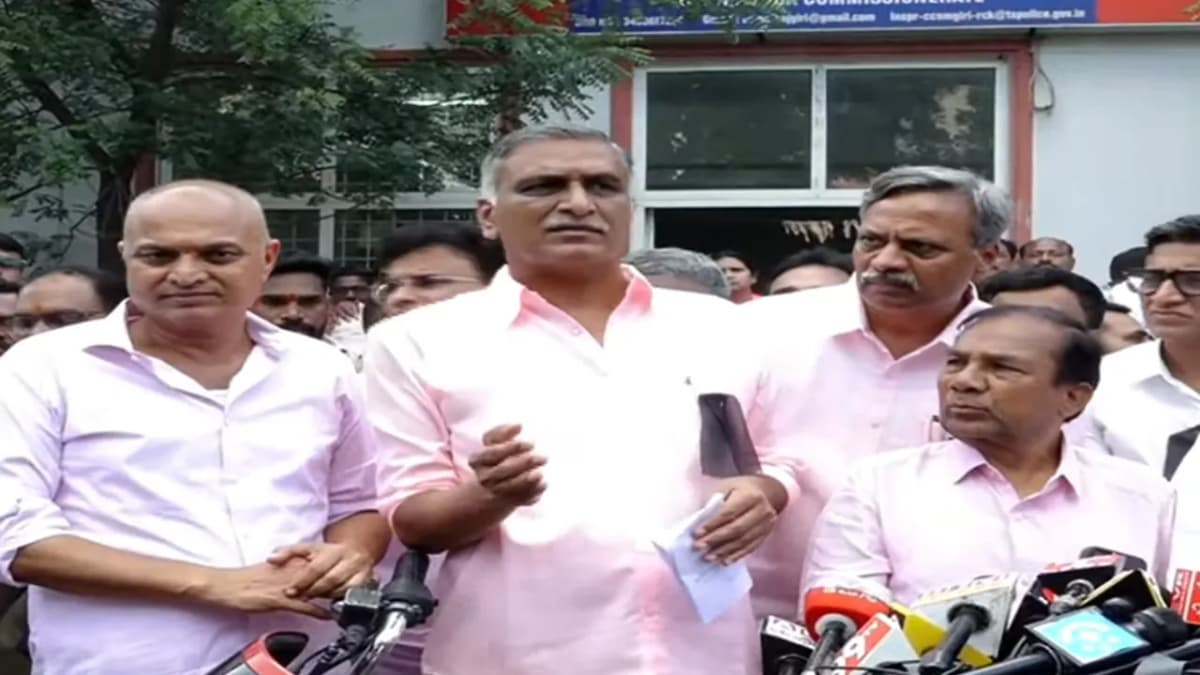 తెలంగాణలో లా అండ్ ఆర్డర్ గాడి తప్పింది.. రాష్ట్రపతి పాలన విధించాలి: హరీశ్ రావు