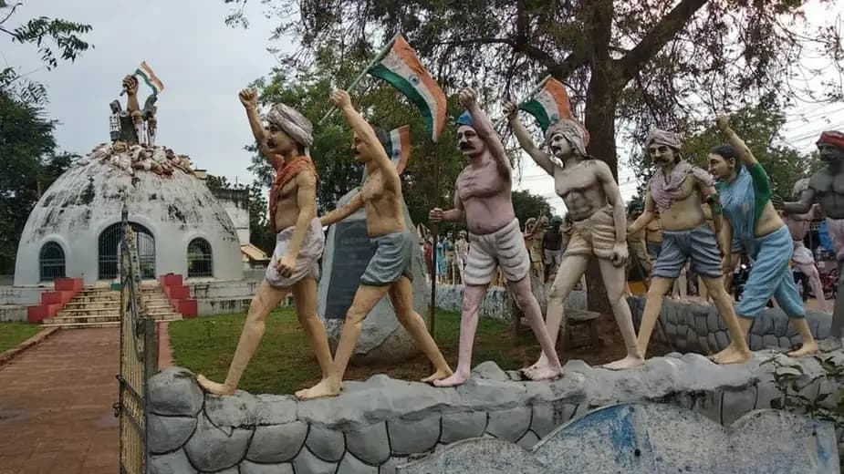 నిజాం నిరంకుశ పాలనకు ఎదురొడ్డి.. వరంగల్‌ గడ్డపై రక్తంతో రాసిన పోరాట చరిత్ర ఇదే!
