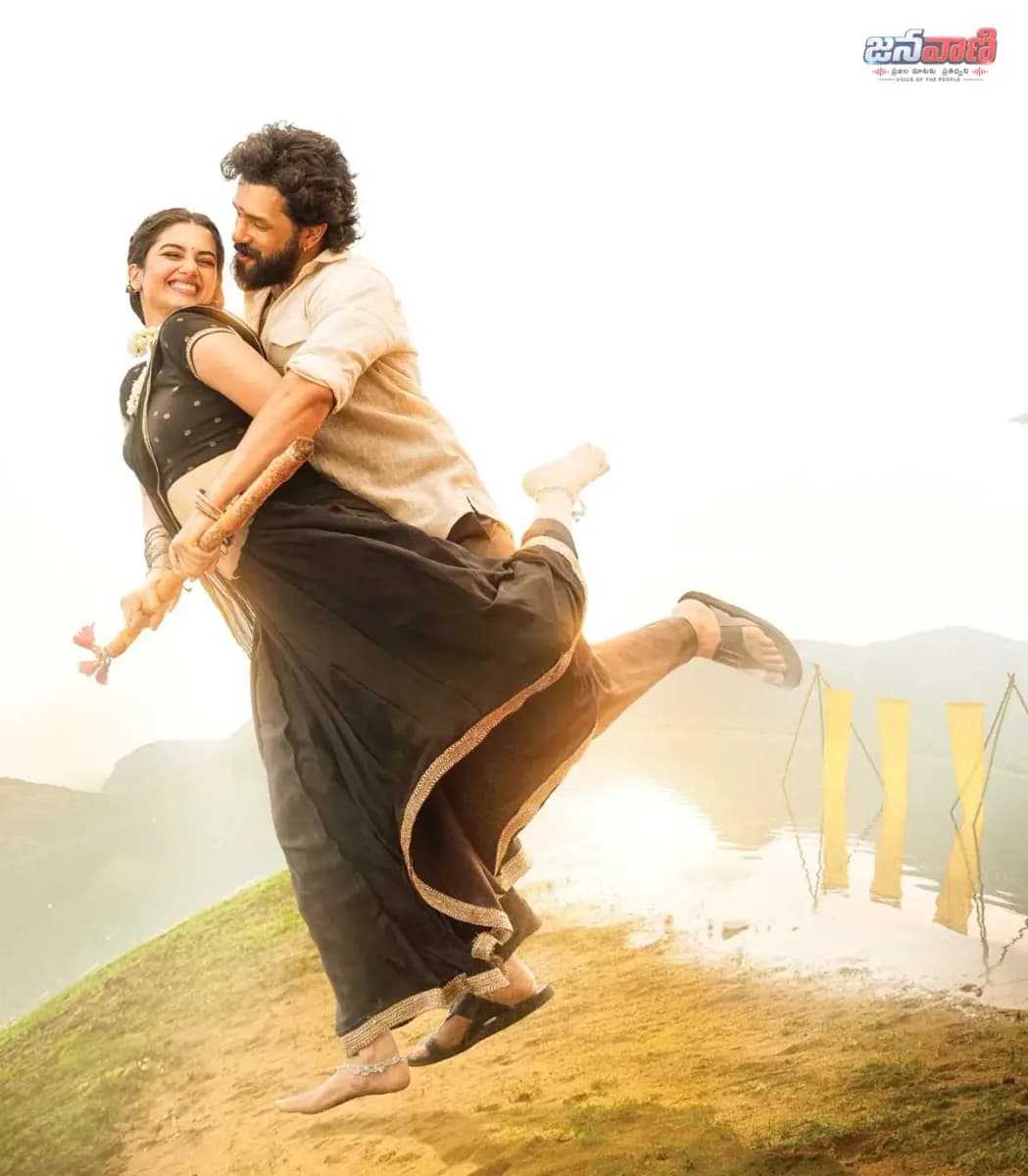 లెనిన్ సినిమా హీరో అఖిల్ అక్కినేని, హీరోయిన్ భాగ్యశ్రీ ఫొటోలు