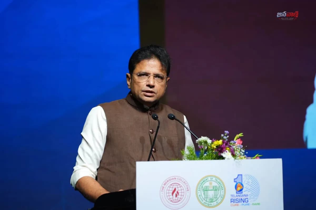 చిప్ డిజైన్కు హైదరాబాద్ హబ్.. సెమీకండక్టర్ పెట్టుబడులు తెలంగాణకే రావాలి: శ్రీధర్బాబు