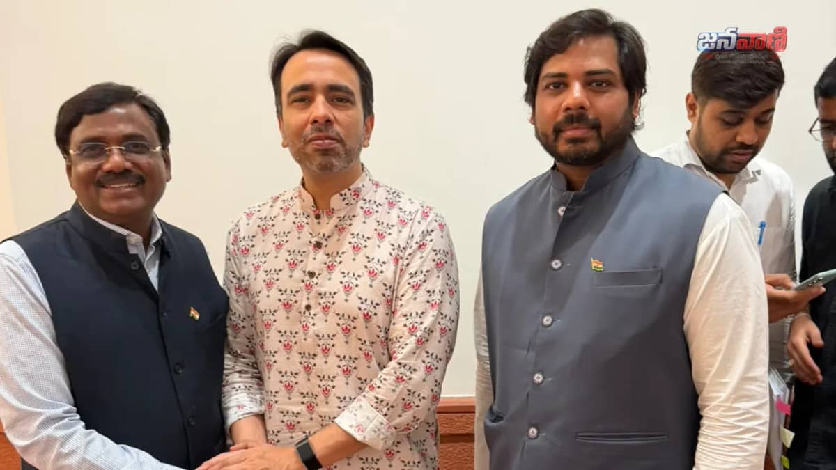 Peddapalli | పెద్దపల్లిలో అడ్వాన్స్డ్ ట్రైనింగ్ సెంటర్లు ఏర్పాటు చేయండి.. కేంద్రమంత్రిని కోరిన ఎంపీ వంశీకృష్ణ, మంత్రి వివేక్ వెంకటస్వామి