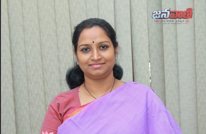 వరంగల్లో కమ్యూనిటీ రేడియో లేకపోవడంపై కేంద్రాన్ని ప్రశ్నించిన ఎంపీ డా. కడియం కావ్య