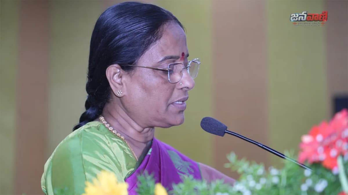 పులుల సంరక్షణను ప్రతి ఒక్కరూ బాధ్యతగా తీసుకోవాలి.. మంత్రి కొండా సురేఖ పిలుపు