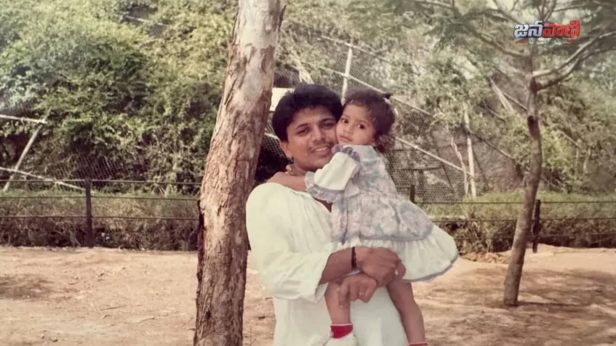 ఈ ఫోటోలో ఉన్న చిన్నారి ఎవరో గుర్తుపట్టారా?.. టాలీవుడ్లో స్టార్ హీరోయిన్.. సినిమాకు రూ.20 కోట్లు రెమ్యూనరేషన్!