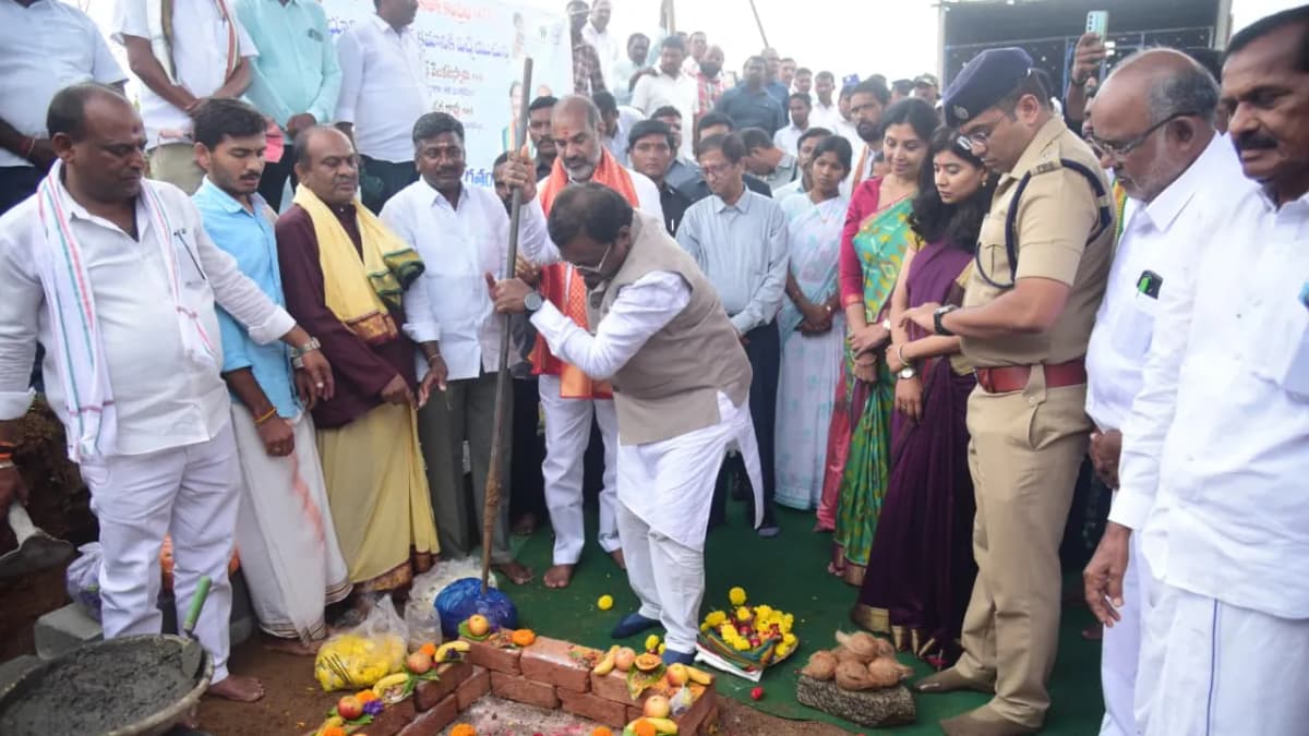రూ.4 వేల కోట్లతో రాష్ట్రవ్యాప్తంగా 65 అడ్వాన్స్డ్ టెక్నాలజీ సెంటర్లు ఏర్పాటు చేస్తున్నాం: మంత్రి వివేక్ వెంకటస్వామి