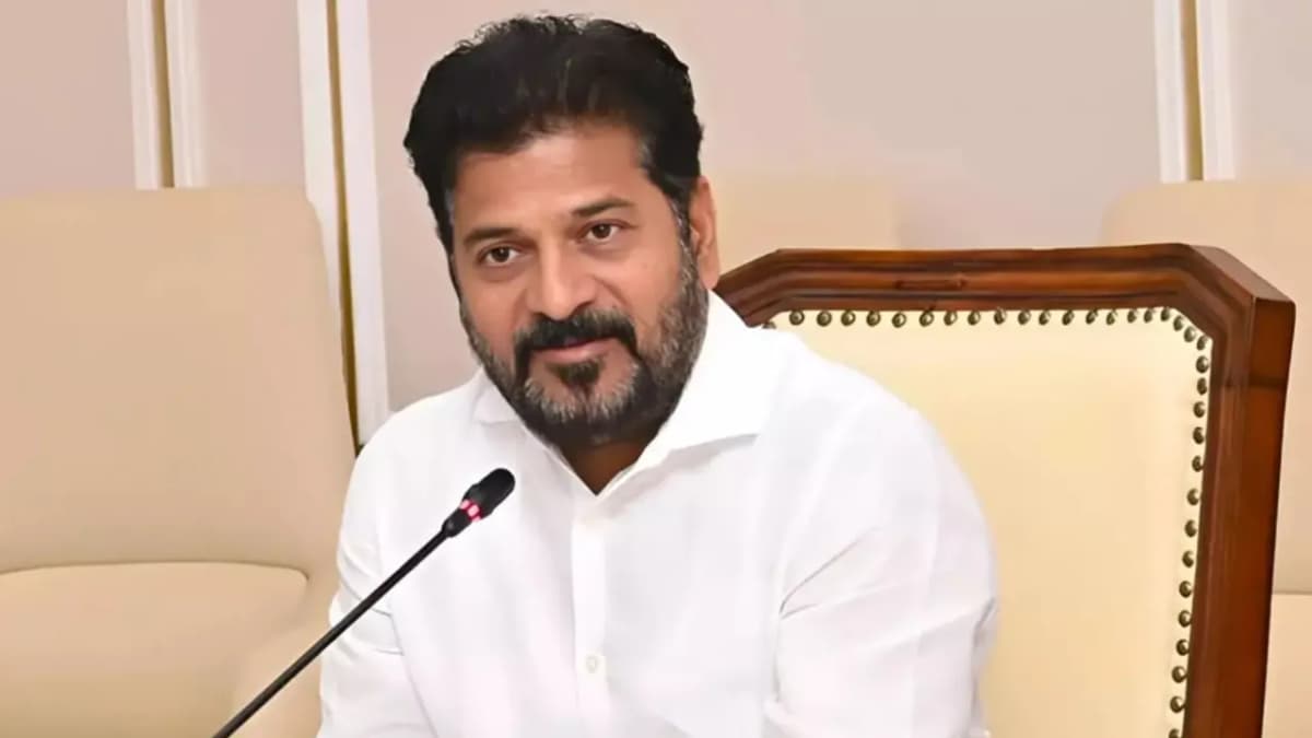 తెలంగాణ ఓటర్ల జాబితాపై సీఎం రేవంత్ ఆందోళన.. గడువు పెంచాలని ఈసీకి లేఖ