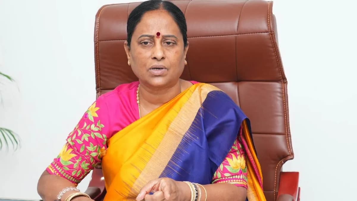 నాపై కుట్ర జరుగుతుంది.. మంత్రులపై ఆరోపణలు ఉన్నాయి.. వారిపై చర్యల సంగతేంటి?: కొండా సురేఖ