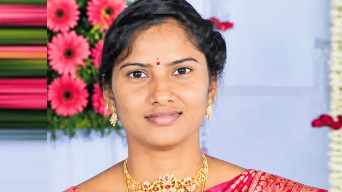 “పెళ్లి చేసుకుంటావా.. ఫొటోలు,వీడియోలు బయటపెట్టనా?”.. ప్రియురాలి బెదిరింపులతో ప్రియుడు దారుణ నిర్ణయం
